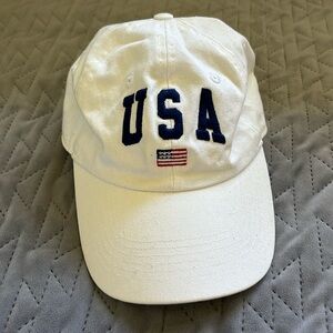 Brandy Melville USA Hat